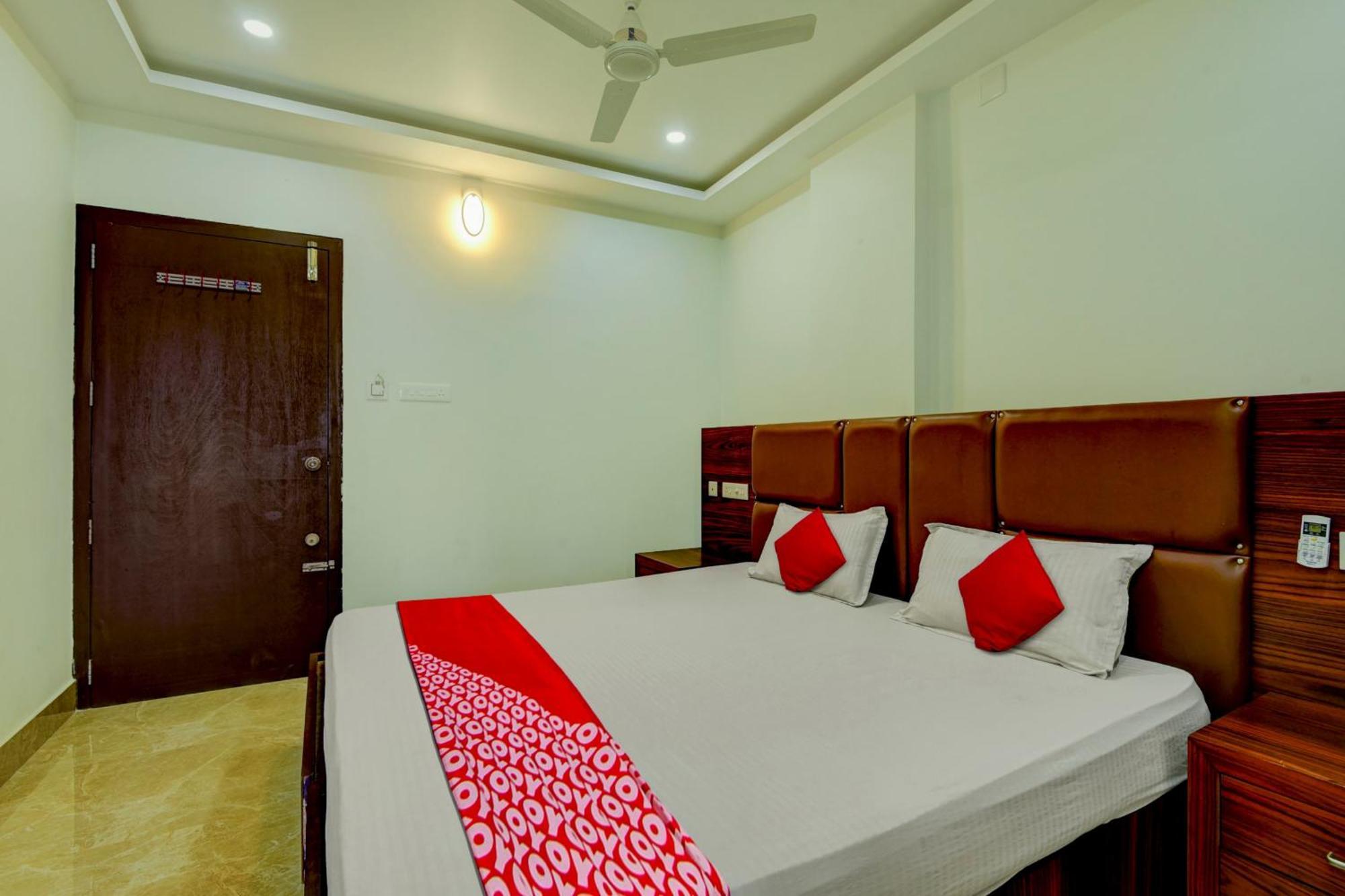 Hotel O Royal Tower Lodge Etakkare Εξωτερικό φωτογραφία